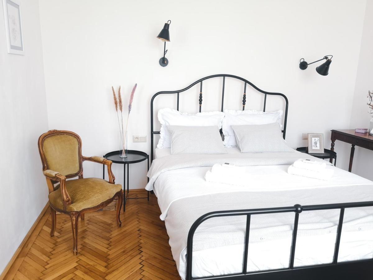 Romantic Apartment In The City Centre Banská Štiavnica 外观 照片